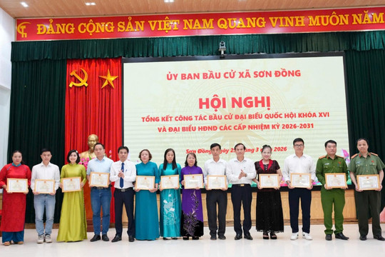 Xã Sơn Đồng tổng kết công tác bầu cử
