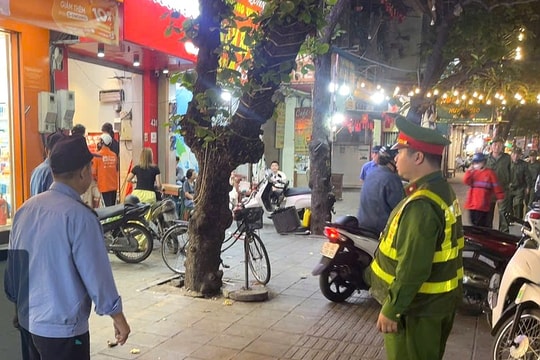 Phường Bạch Mai giải quyết “điểm nghẽn” trật tự đô thị: Làm đến đâu dứt điểm đến đó
