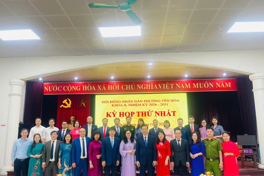 Yên Hòa: Tổ chức thành công kỳ họp thứ nhất HĐND phường khóa II