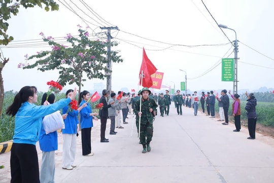 Tuổi trẻ xã Minh Châu lan toả tinh thần đổi mới, xung kích trong kỷ nguyên số