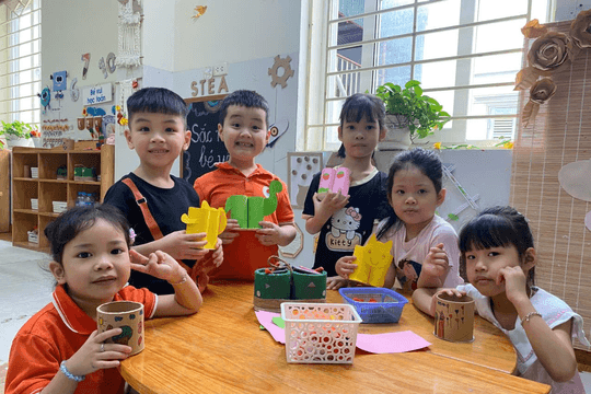 Khi những ” Chiến binh nhí” lớp A2 tắt đèn để thắp sáng tương lai