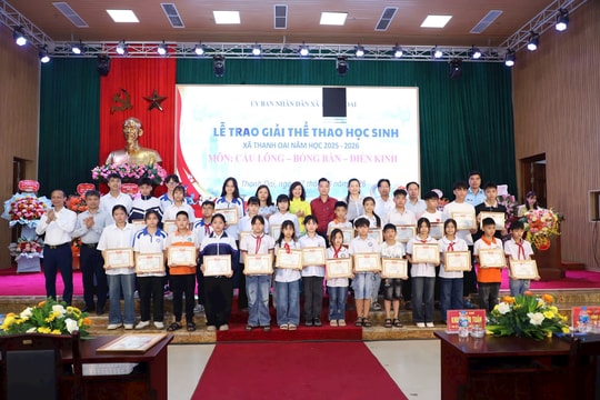 Xã Thanh Oai khen thưởng hơn 100 học sinh đạt thành tích thể thao nổi bật