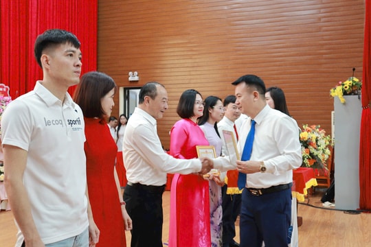 Hát Môn kỷ niệm 80 năm Ngày Thể thao Việt Nam