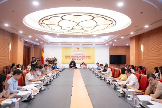 Tiếp tục nâng cao trách nhiệm, theo sát đến cùng việc giải quyết kiến nghị của cử tri