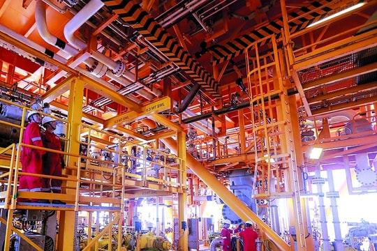 Hà Nội đặt mục tiêu tăng trưởng 12%/năm cho doanh nghiệp Nhà nước
