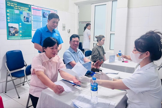 Lan tỏa nghĩa tình Công đoàn qua chương trình khám sức khỏe miễn phí