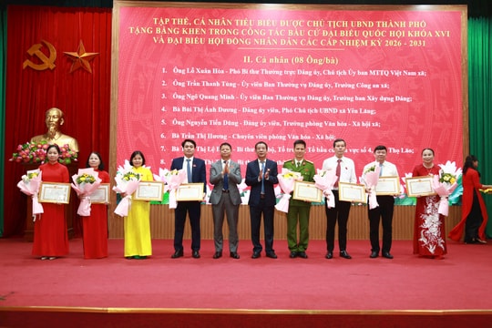 Xã Yên Lãng tổng kết công tác bầu cử, khen thưởng nhiều tổ chức, cá nhân