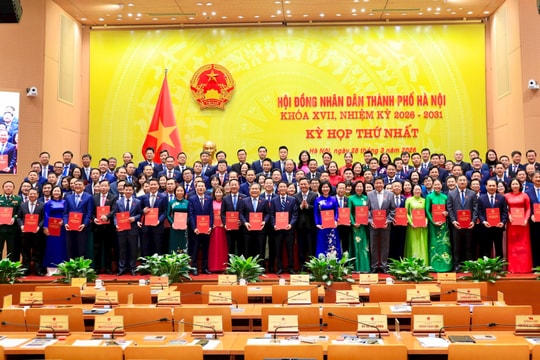 Nỗ lực cống hiến sức trẻ vì lợi ích của nhân dân Thủ đô