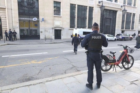 Pháp điều tra âm mưu đánh bom khủng bố ngân hàng Bank of America tại Paris