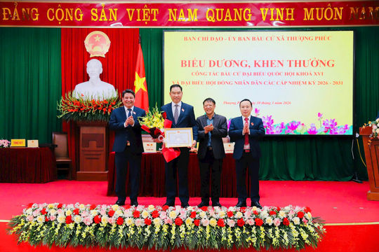 Xã Thượng Phúc: Khen thưởng 32 tập thể và 112 cá nhân có thành tích xuất sắc trong công tác bầu cử