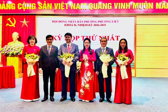 Kỳ họp thứ nhất HĐND phường Phương Liệt: Kiện toàn công tác nhân sự