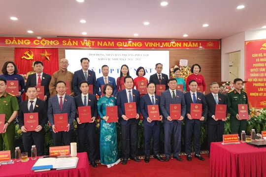 Phường Phúc Lợi: Kiện toàn nhân sự chủ chốt của HĐND, UBND nhiệm kỳ mới