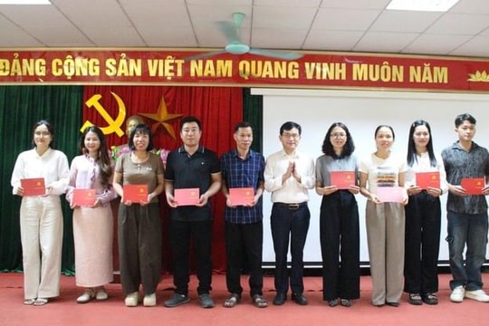 87 đảng viên mới phường Chương Mỹ hoàn thành bồi dưỡng lý luận chính trị