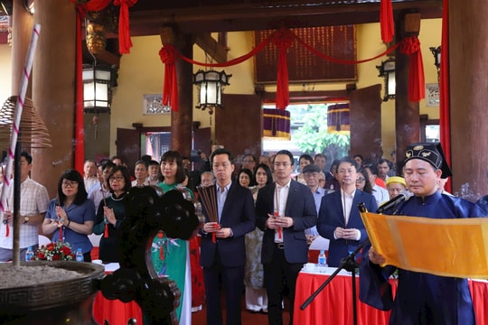 Phường Hoàn Kiếm khai hội đền Bạch Mã