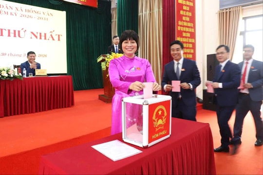 Kiện toàn bộ máy nhân sự cho nhiệm kỳ mới tại xã Hồng Vân