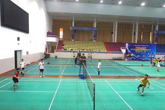 Sôi nổi Giải thể thao học sinh phường Tây Tựu