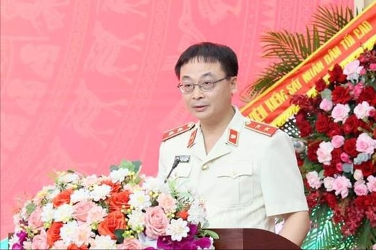 Đồng chí Nguyễn Hoài Nam giữ chức Viện trưởng Viện Kiểm sát nhân dân TP Hà Nội