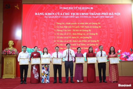 Xã Quảng Bị khen thưởng 40 tập thể, 229 cá nhân có thành tích xuất sắc trong công tác bầu cử