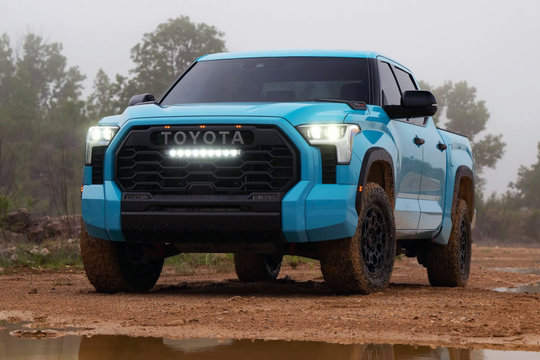 Toyota bán ô tô sản xuất tại Mỹ ở Nhật Bản sau thỏa thuận thuế quan
