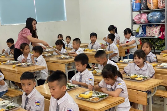 Xã Dương Hòa khẳng định an toàn bếp ăn trường học sau vụ thịt lợn bệnh