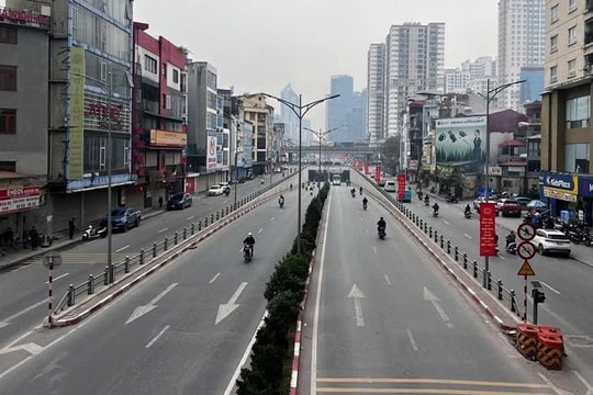Yêu cầu khẩn trương xử lý vết nứt tại hầm chui nút giao Lê Văn Lương – Vành đai 3
