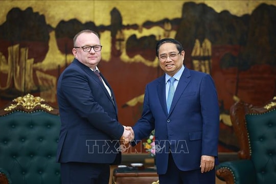 Thủ tướng Phạm Minh Chính tiếp Chủ tịch Ủy ban Giám định tư pháp Belarus