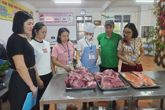 Xã Thuận An siết chặt bếp ăn bán trú: Chủ động rà soát, minh bạch nguồn thực phẩm