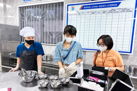 Phường Ô Chợ Dừa: Không để thực phẩm không rõ nguồn gốc vào trường học