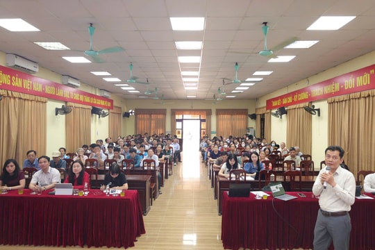 Xã Thường Tín nâng cao kỹ năng thương mại điện tử cho các hộ sản xuất làng nghề