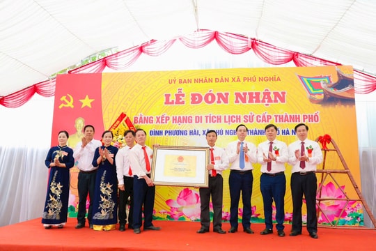 Đình Phương Hài đón nhận Bằng xếp hạng di tích lịch sử cấp thành phố