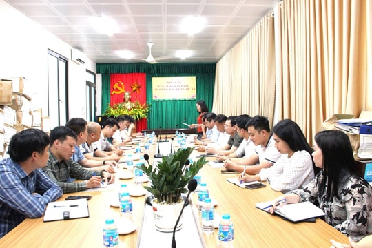 Bàn giao mặt bằng, triển khai 2 dự án nâng cấp hạ tầng giao thông nông thôn xã Hòa Lạc