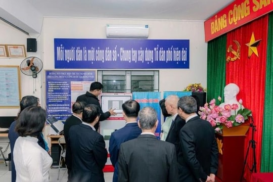 Đảng ủy phường Việt Hưng phát huy hiệu quả mô hình “Dân vận số”