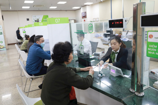 Yêu cầu các tổ chức tín dụng thực hiện nghiêm túc công khai lãi suất cho vay