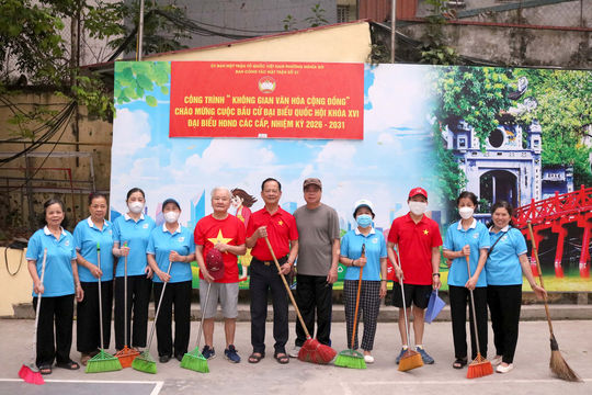 Phường Nghĩa Đô khơi dậy sức dân tháo gỡ “điểm nghẽn” môi trường