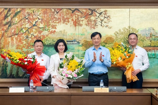 Đoàn đại biểu Quốc hội thành phố Hà Nội bầu Phó Trưởng đoàn và đại biểu Quốc hội chuyên trách