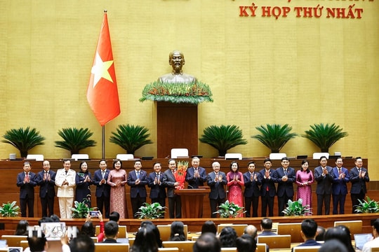 Lãnh đạo Quốc hội và các cơ quan của Quốc hội khóa XVI