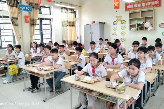 Xã Hòa Lạc tăng cường kiểm tra, bảo đảm an toàn vệ sinh thực phẩm tại trường học