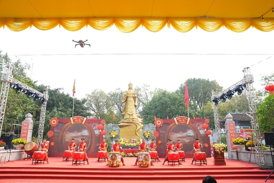 Gia Lâm khai mạc Lễ hội Đền - Chùa Bà Tấm năm 2026