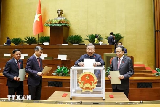 Kỳ họp thứ nhất, Quốc hội khóa XVI: Tiếp tục thực hiện công tác nhân sự