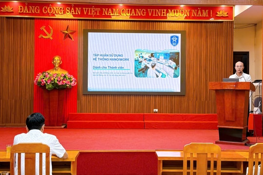 Phường Thanh Liệt tập huấn sử dụng “HanoiWork” cho cán bộ, công chức, viên chức