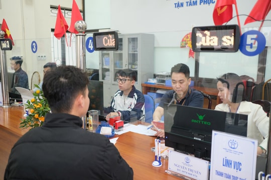 Xã Kim Anh siết chặt kỷ cương giải quyết thủ tục hành chính