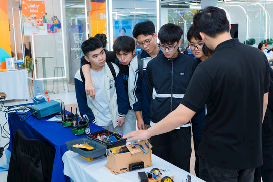 Gỡ điểm nghẽn giữa nghiên cứu và ứng dụng công nghệ để phát triển kinh tế