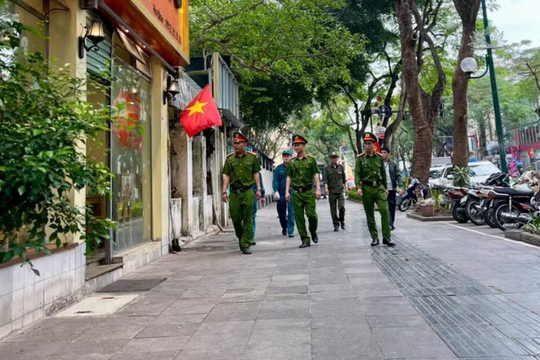 Gỡ điểm nghẽn đô thị từ sức dân