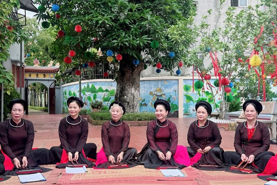 Giữ hồn cốt văn hóa truyền thống Hà Nội trong dòng chảy đô thị hóa