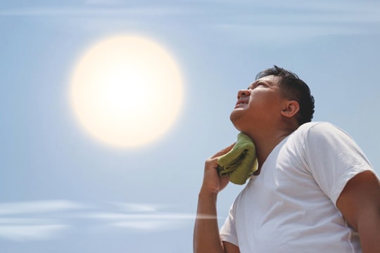 Xử trí khi bị say nắng, say nóng