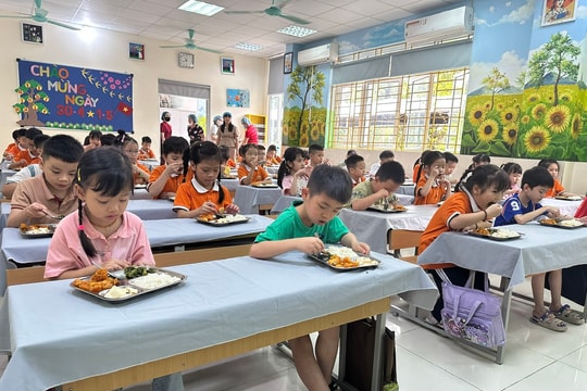 Phường Dương Nội tập huấn công tác đảm bảo an toàn thực phẩm trong trường học
