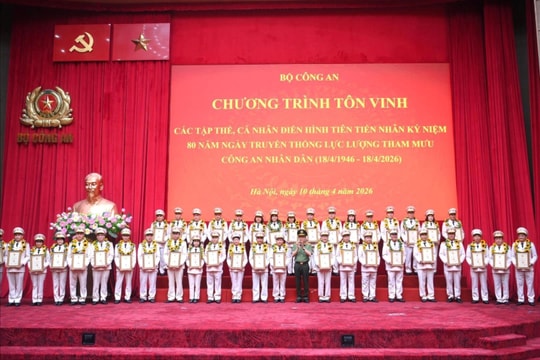 Tôn vinh 80 điển hình tiên tiến lực lượng Tham mưu Công an nhân dân