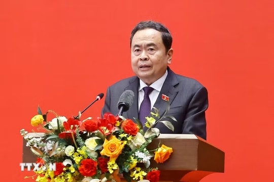 Chủ tịch Quốc hội phê chuẩn Trưởng đoàn đại biểu Quốc hội khóa XVI của 28 tỉnh