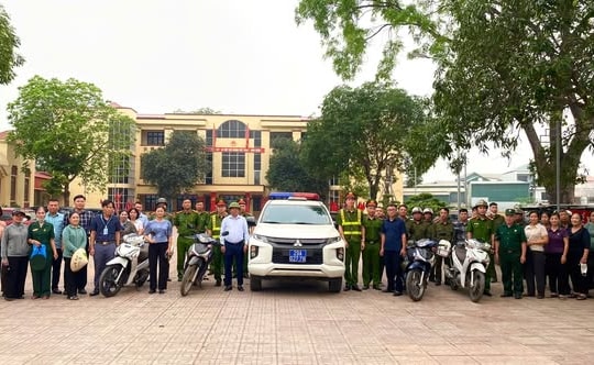 Xã Tây Phương tiếp tục ra quân chỉnh trang đô thị, xử lý chợ cóc, chợ tạm