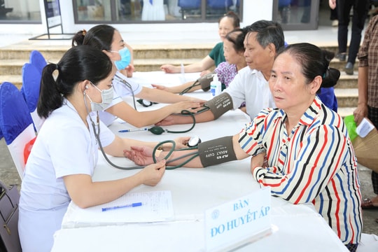 Hà Nội đặt mục tiêu nâng tuổi thọ trung bình của người dân lên 76,8 tuổi